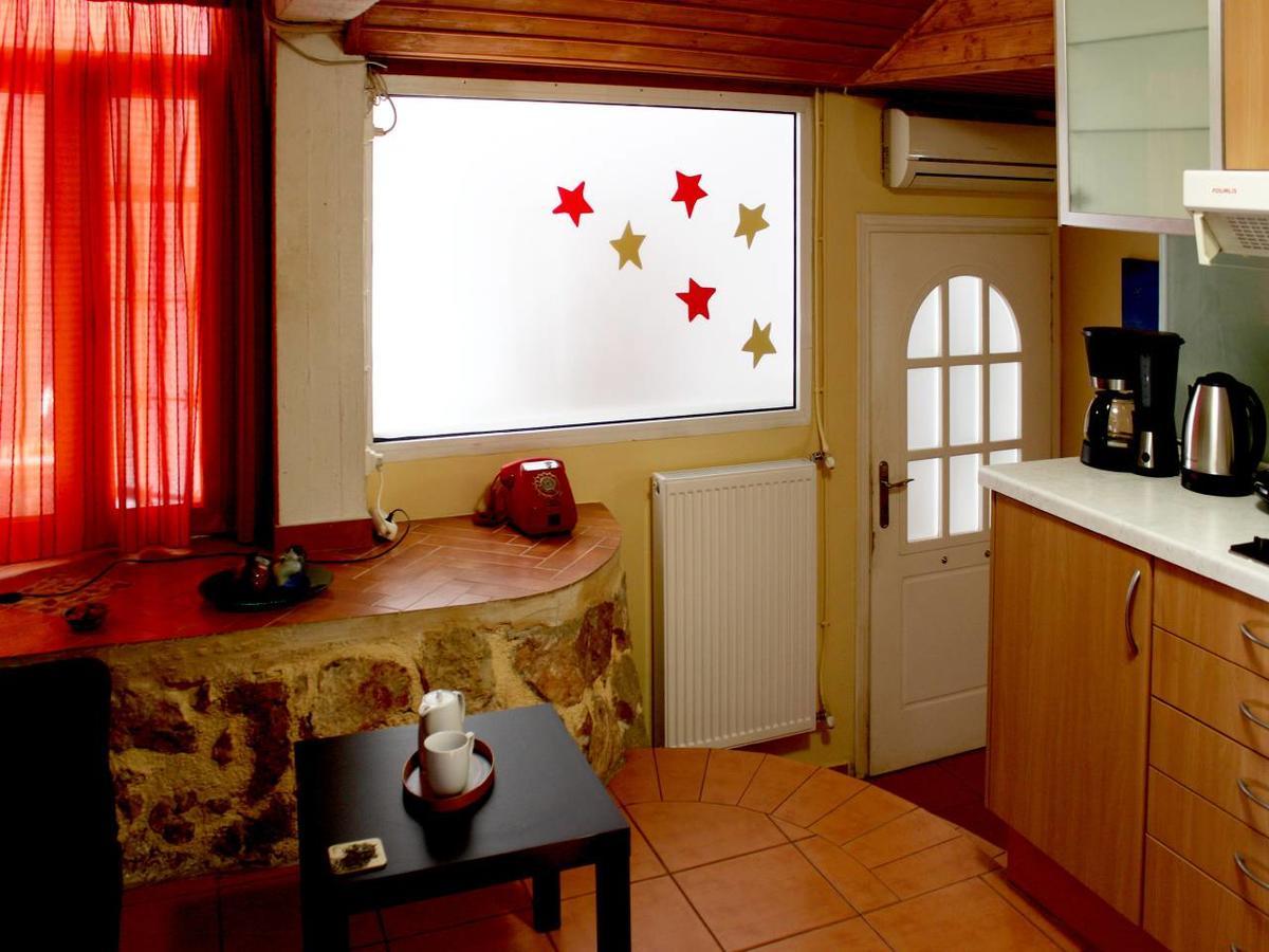 Sweet Stone Apartment In Imittos Афіни Екстер'єр фото