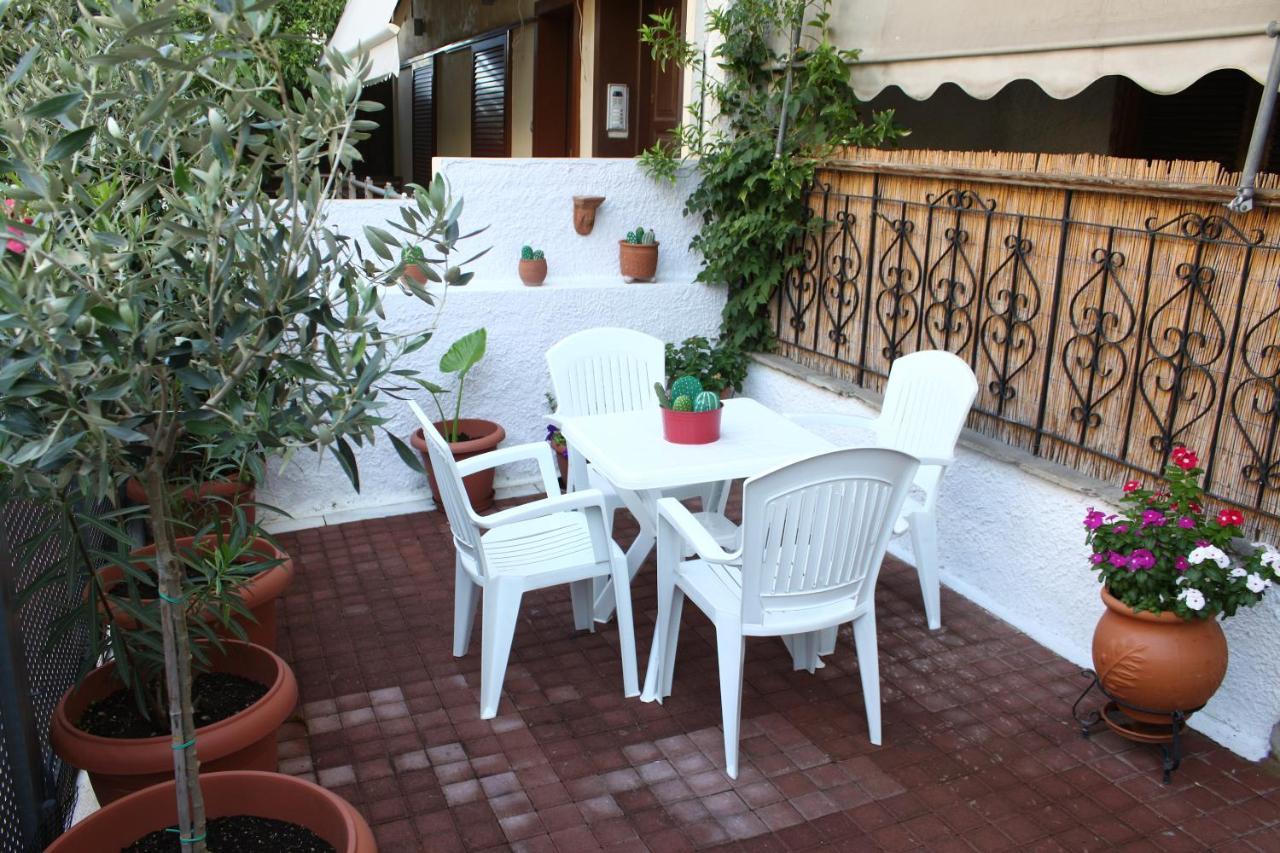 Sweet Stone Apartment In Imittos Афіни Екстер'єр фото